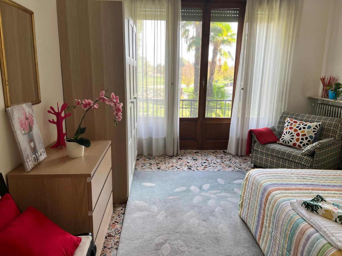 Bnbook Garden View Villa Sesto Calende Bagian luar foto